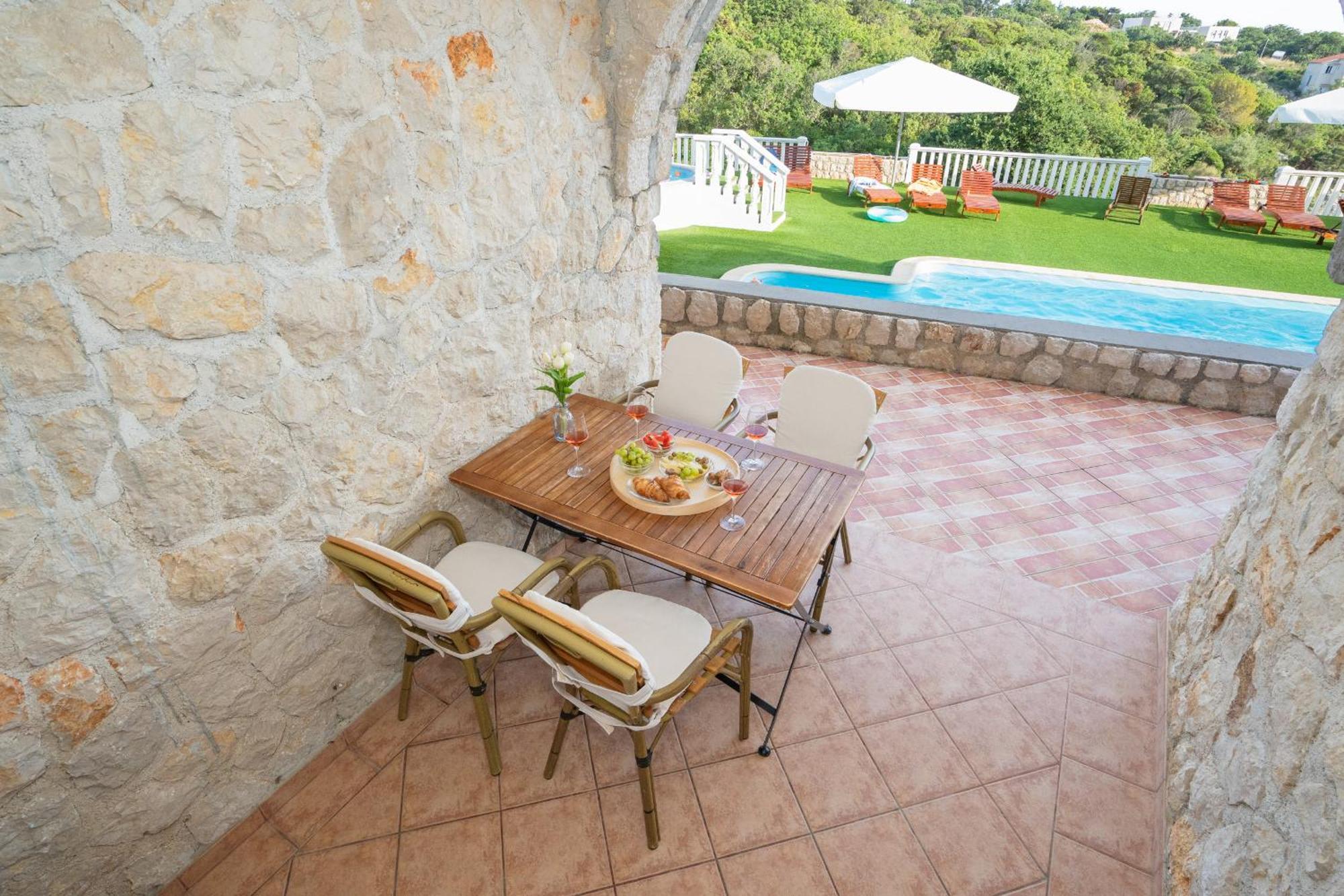 Garden Resort - Apartments Maslina Potocnica المظهر الخارجي الصورة