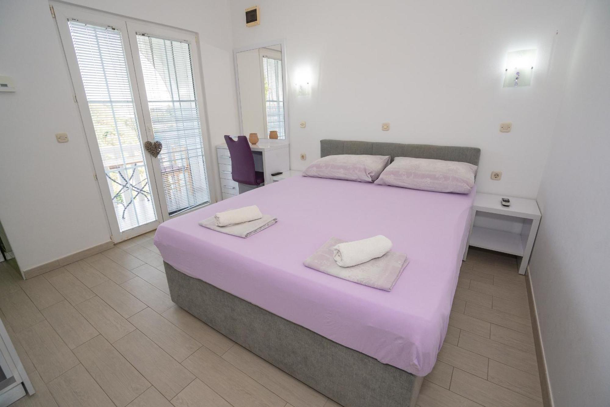 Garden Resort - Apartments Maslina Potocnica الغرفة الصورة