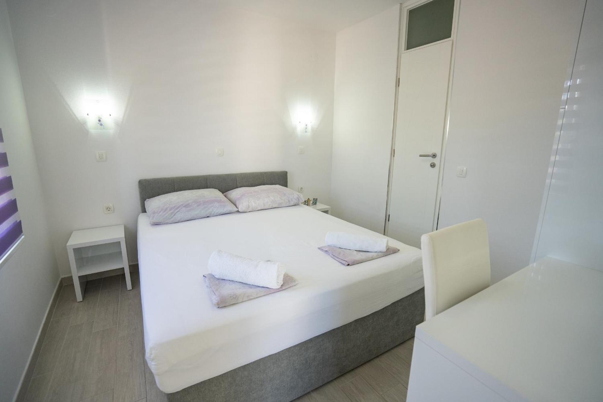 Garden Resort - Apartments Maslina Potocnica الغرفة الصورة