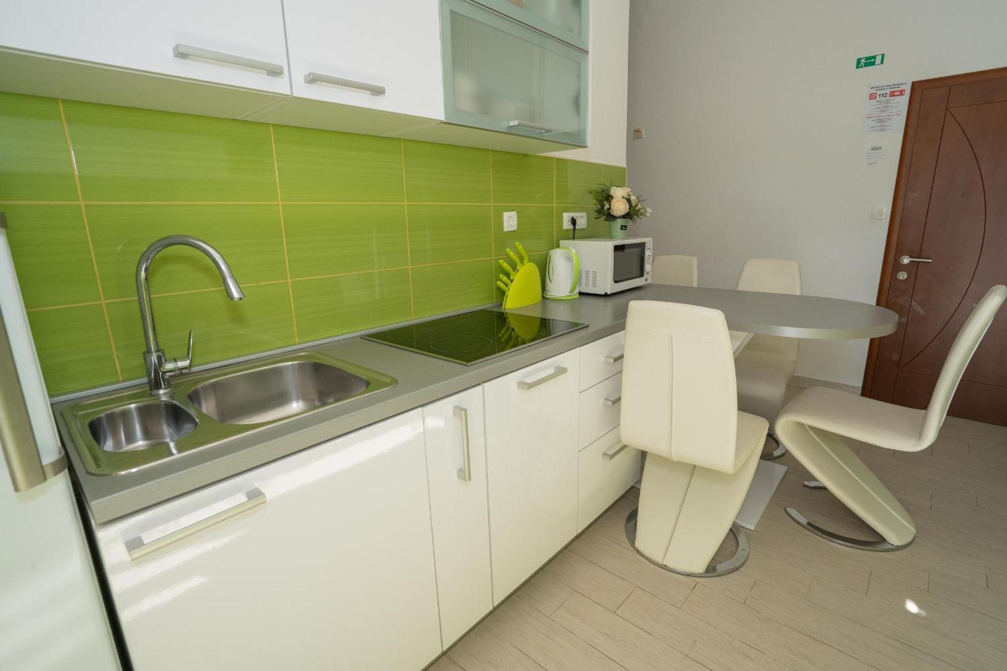 Garden Resort - Apartments Maslina Potocnica الغرفة الصورة